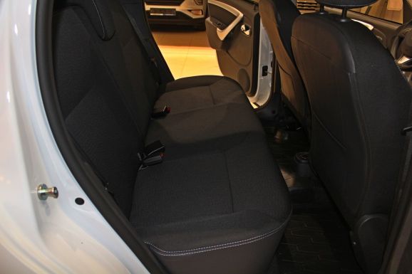 Nissan Terrano, 1.6 л, МТ, 2017 фото 1