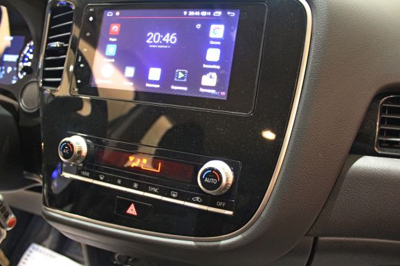 Mitsubishi Outlander, 2.0 л, Вариатор, 2020 фото 8