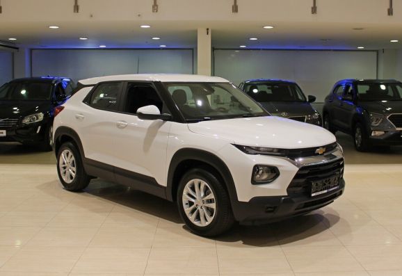 Chevrolet TrailBlazer, 1.3 л, Вариатор, 2022 фото 5