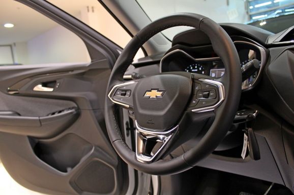 Chevrolet TrailBlazer, 1.3 л, Вариатор, 2022 фото 9