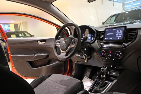 Hyundai Solaris, 1.6 л, АТ, 2021 фото 7