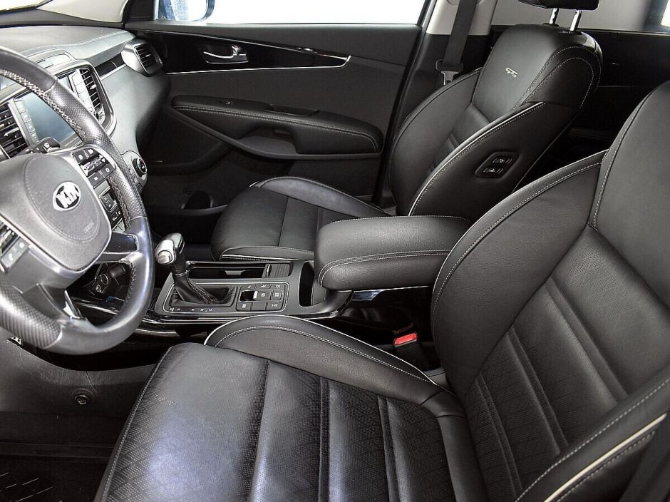 Kia Sorento, 2.2 л, АТ, 2018 фото 5