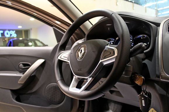 Renault Logan, 1.6 л, АТ, 2019 фото 8