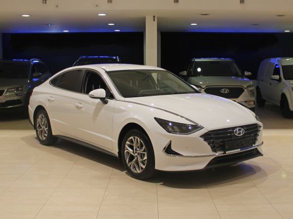 Hyundai Sonata, 2.0 л, АТ, 2022 фото 5