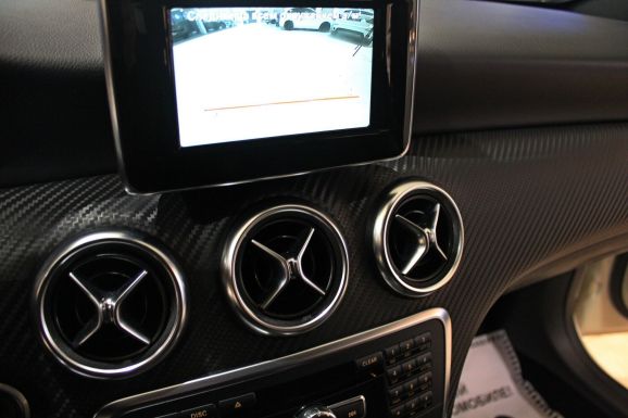 Mercedes-Benz A-Класс, 1.6 л, Робот, 2014 фото 2