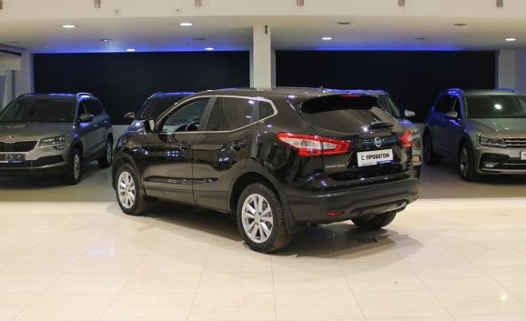 Nissan Qashqai, 2.0 л, Вариатор, 2017 фото 6