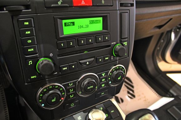 Land Rover Freelander, 2.2 л, АТ, 2010 фото 1