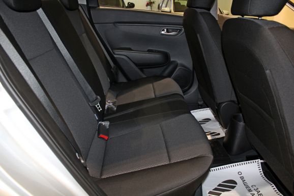 Kia Rio, 1.6 л, МТ, 2020 фото 1