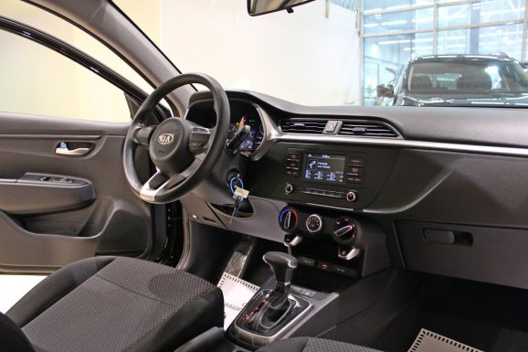 Kia Rio, 1.6 л, МТ, 2020 фото 7
