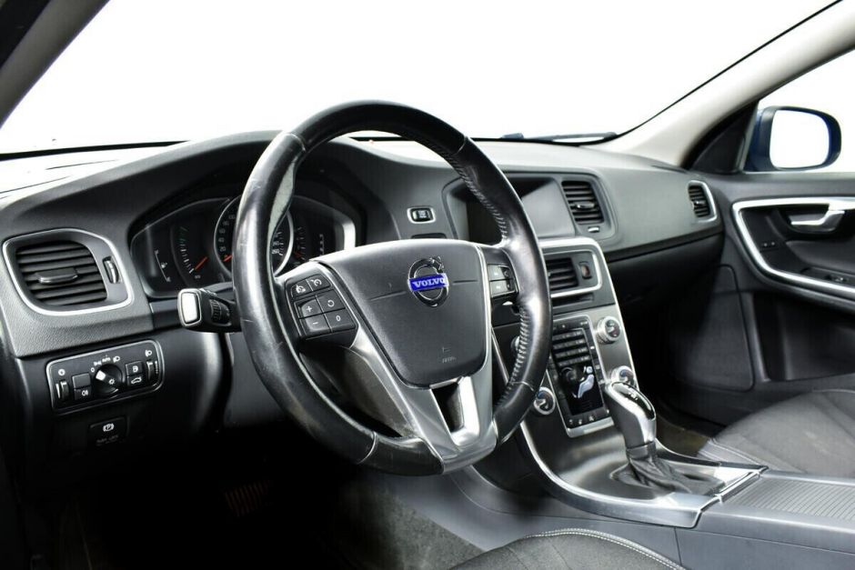 Volvo S60, 2.5 л, АТ, 2014 фото 5