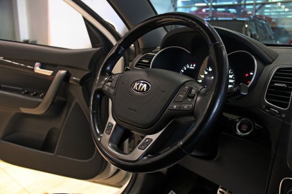 Kia Sorento, 2.4 л, АТ, 2014 фото 10