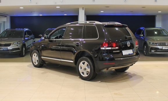 Volkswagen Touareg, 2.5 л, АТ, 2008 фото 6