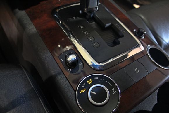 Volkswagen Touareg, 2.5 л, АТ, 2008 фото 11