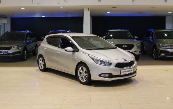 Kia Ceed, 1.6 л, АТ, 2013 фото 4