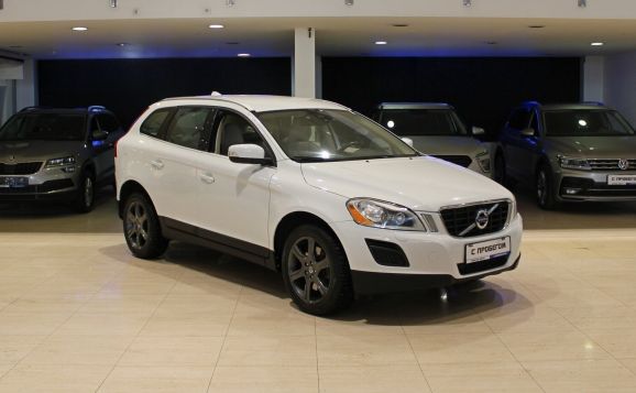 Volvo XC60, 2.4 л, АТ, 2013 фото 5