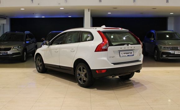 Volvo XC60, 2.4 л, АТ, 2013 фото 6