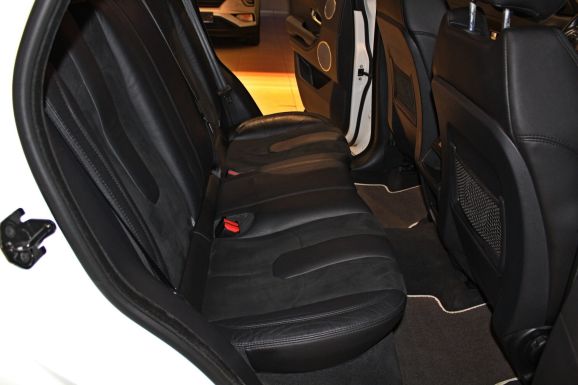 Land Rover Range Rover Evoque, 2.2 л, АТ, 2013 фото 1