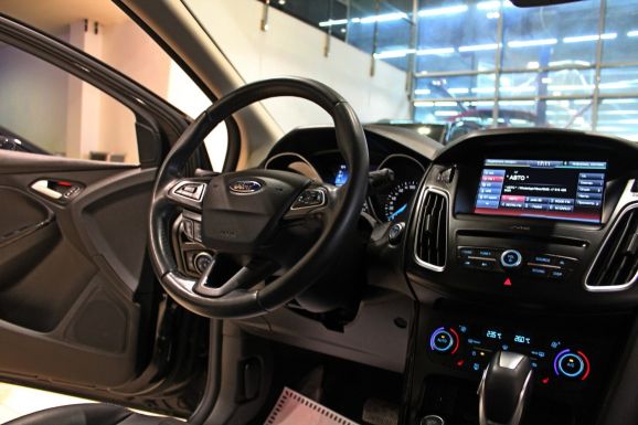 Ford Focus, 1.6 л, Робот, 2018 фото 8