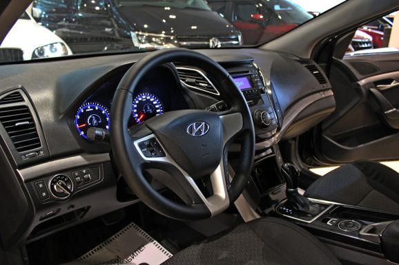 Hyundai i40, 2.0 л, АТ, 2014 фото 7