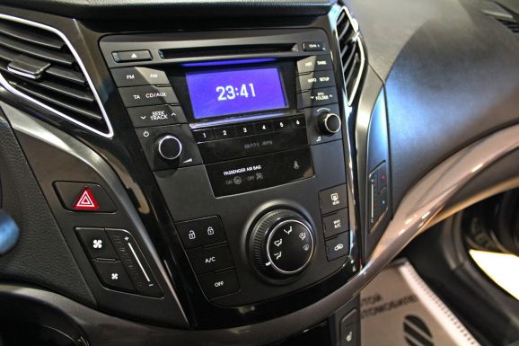 Hyundai i40, 2.0 л, АТ, 2014 фото 2