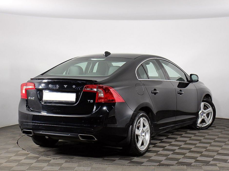 Volvo S60, 2.0 л, АТ, 2014 фото 4