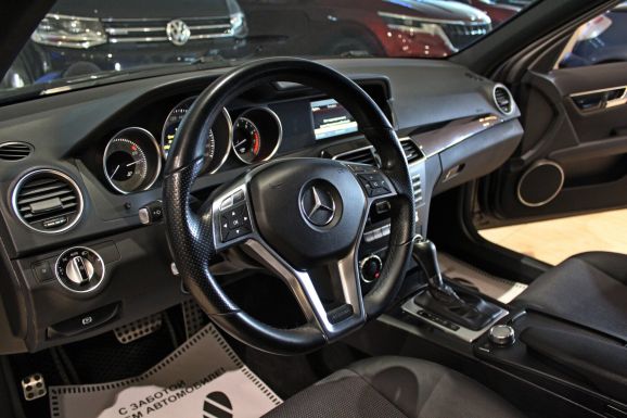 Mercedes-Benz C-Класс, 1.6 л, АТ, 2014 фото 8