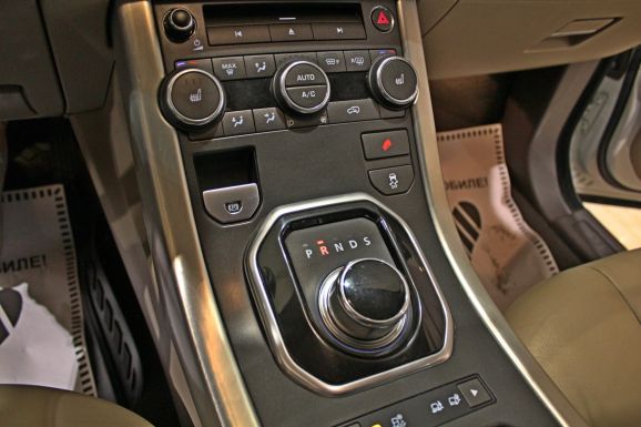 Land Rover Range Rover Evoque, 2.2 л, АТ, 2014 фото 2