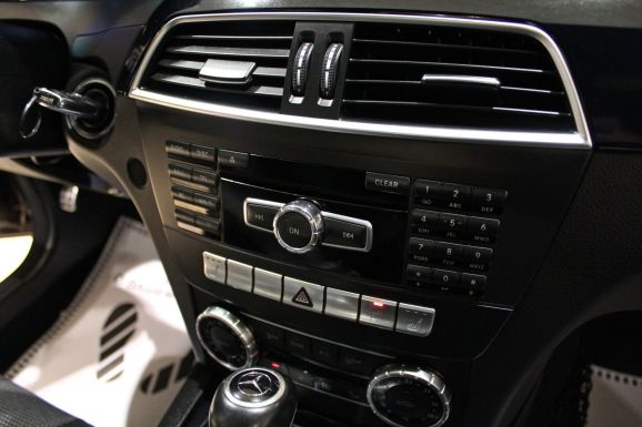 Mercedes-Benz C-Класс, 1.8 л, АТ, 2012 фото 2