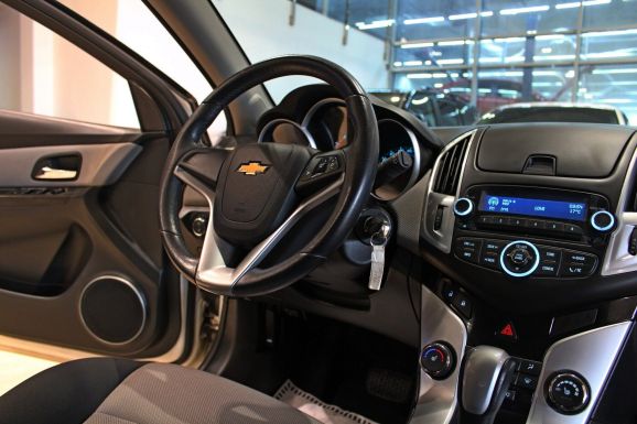 Chevrolet Cruze, 1.4 л, АТ, 2013 фото 9