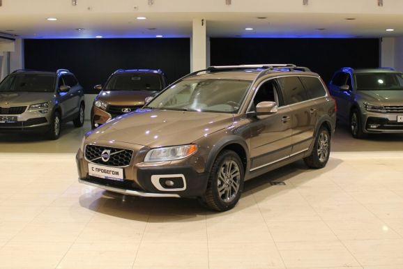 Volvo XC70, 2.4 л, АТ, 2011 фото 3