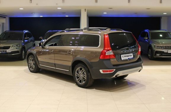 Volvo XC70, 2.4 л, АТ, 2011 фото 5