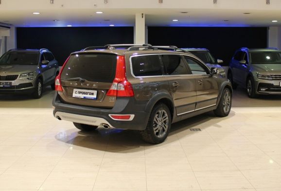 Volvo XC70, 2.4 л, АТ, 2011 фото 6