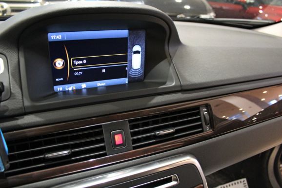 Volvo XC70, 2.4 л, АТ, 2011 фото 10