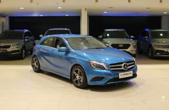 Mercedes-Benz A-Класс, 1.6 л, Робот, 2013 фото 4