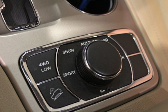 Jeep Grand Cherokee, 3.0 л, АТ, 2010 фото 13