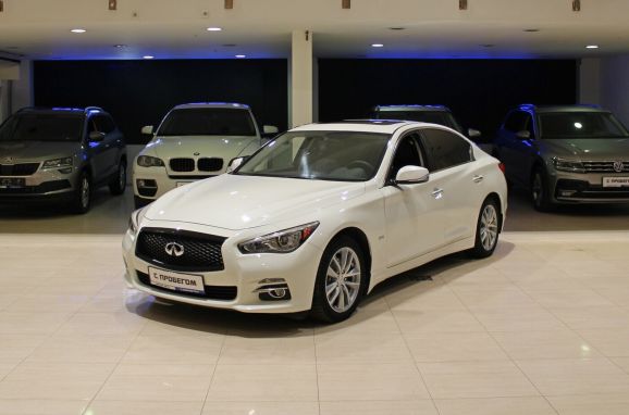 Infiniti Q50, 2.0 л, АТ, 2015 фото 3