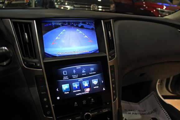 Infiniti Q50, 2.0 л, АТ, 2015 фото 11