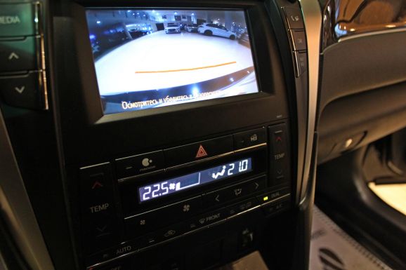 Toyota Camry, 2.5 л, АТ, 2016 фото 2