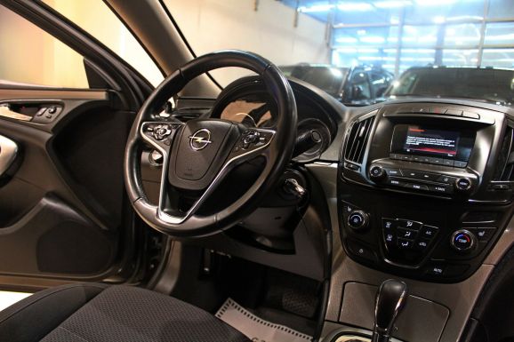 Opel Insignia, 1.6 л, АТ, 2013 фото 9