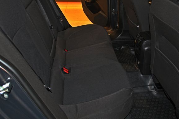 Opel Insignia, 1.6 л, АТ, 2013 фото 1