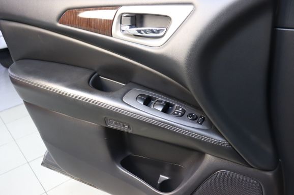 Nissan Pathfinder, 3.5 л, Вариатор, 2014 фото 11