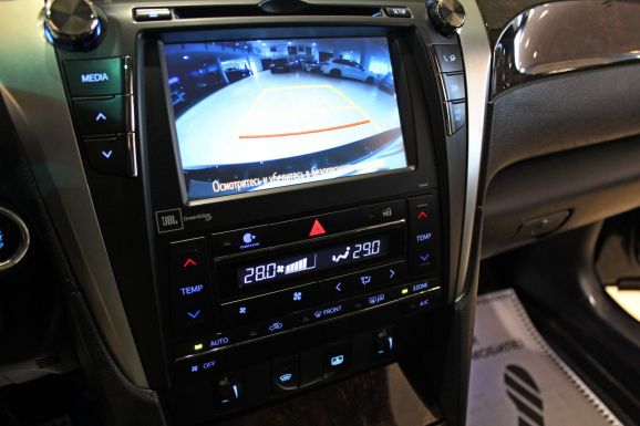 Toyota Camry, 3.5 л, АТ, 2016 фото 2