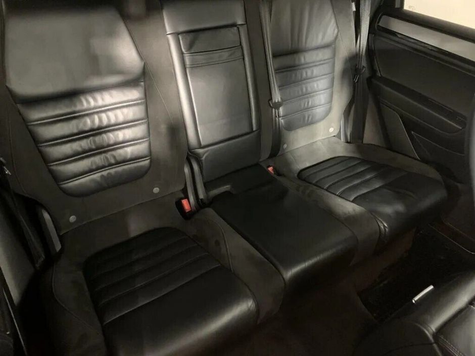 Volkswagen Touareg, 3.6 л, АТ, 2012 фото 1