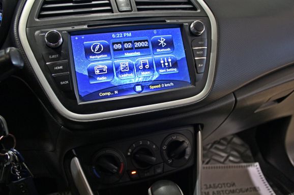 Suzuki SX4, 1.6 л, Вариатор, 2014 фото 8