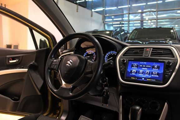 Suzuki SX4, 1.6 л, Вариатор, 2014 фото 9