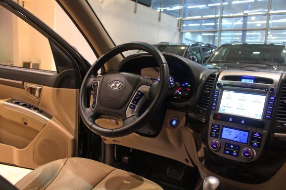 Hyundai Santa Fe, 2.2 л, АТ, 2011 фото 9