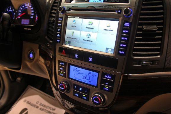 Hyundai Santa Fe, 2.2 л, АТ, 2011 фото 2