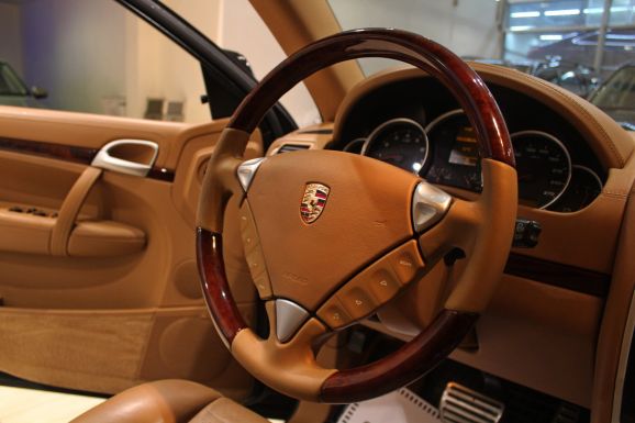 Porsche Cayenne, 4.8 л, АТ, 2007 фото 12