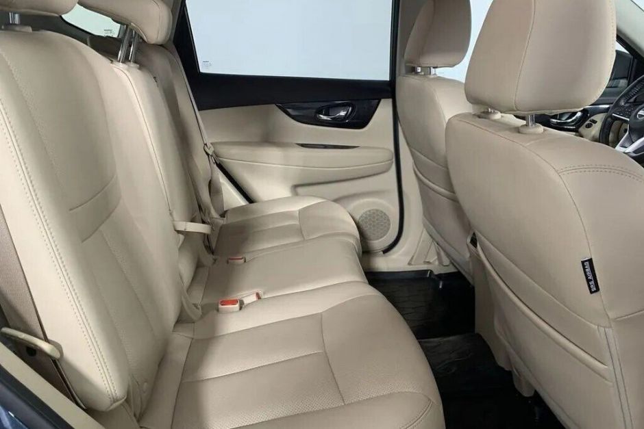 Nissan X-Trail LE, 2.5 л, Вариатор, 2020 фото 1