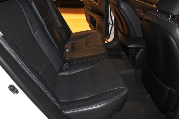 Lexus GS, 3.5 л, АТ, 2013 фото 1